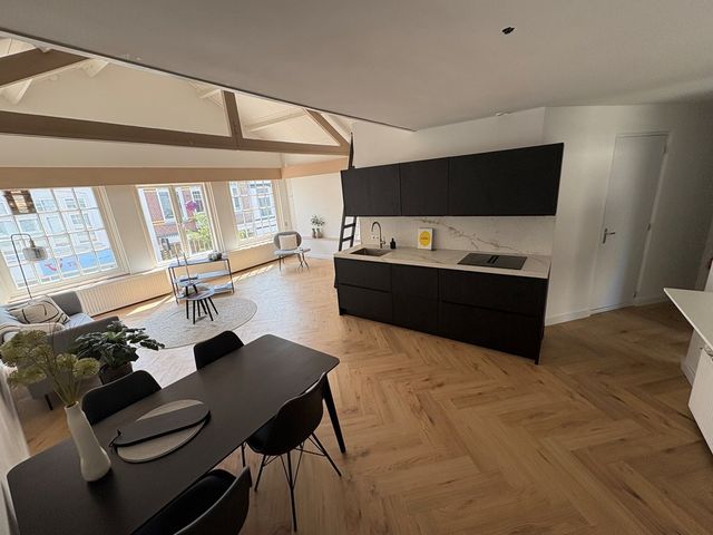 Nassaustraat 1D, Bussum