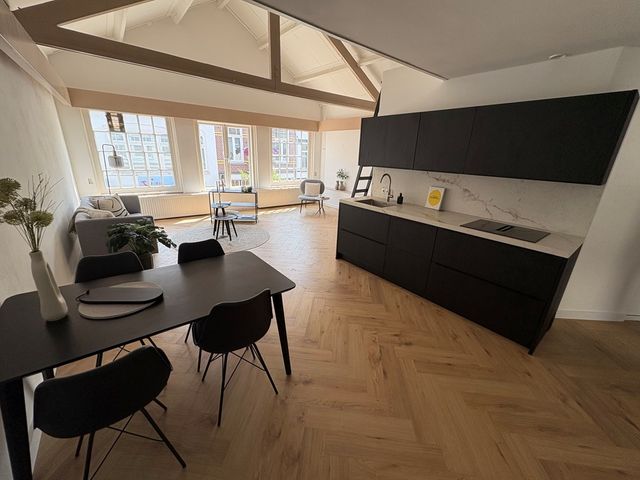 Nassaustraat 1D, Bussum