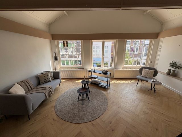 Nassaustraat 1D, Bussum