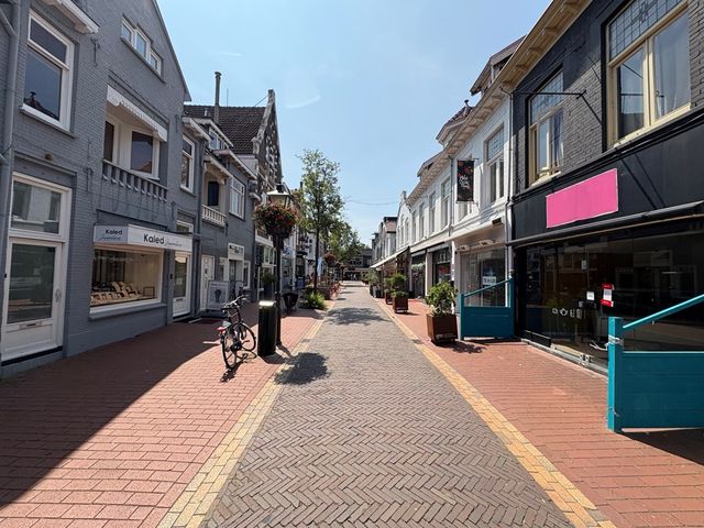 Nassaustraat 1D, Bussum