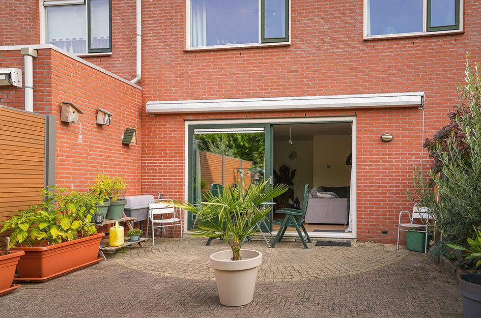 Jurastraat 12