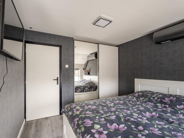 Eikeboomstraat 16, Zwijndrecht