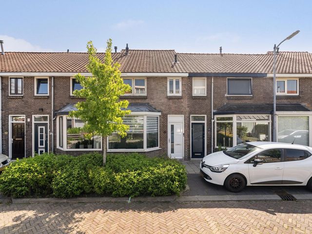 Eikeboomstraat 16, Zwijndrecht