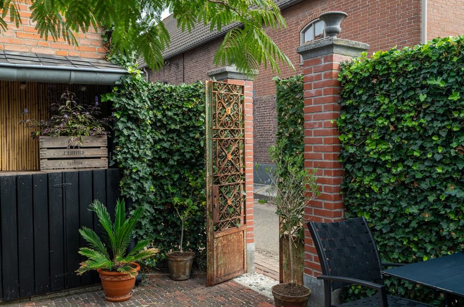 Stadhoudersdijk 4
