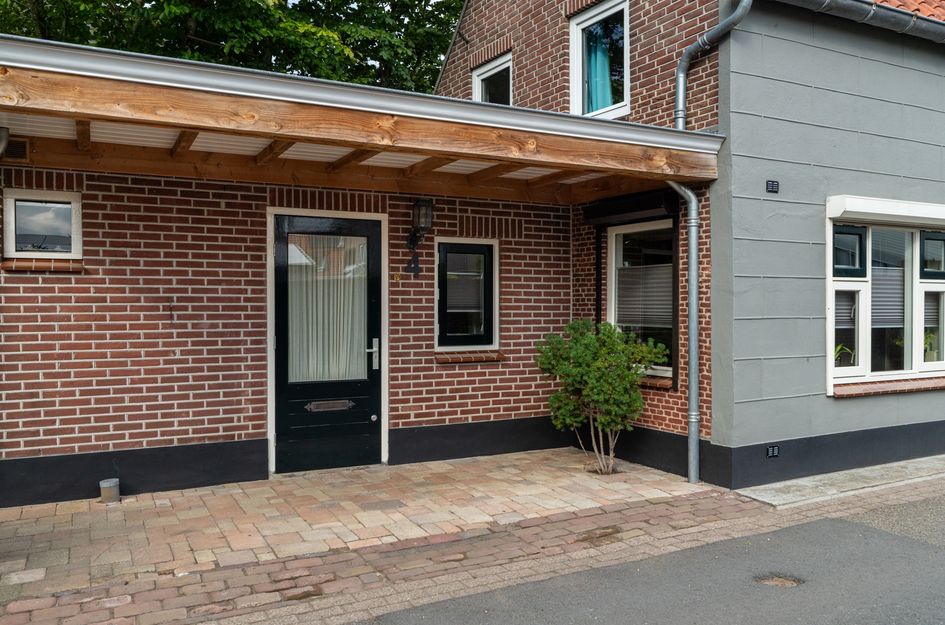 Stadhoudersdijk 4