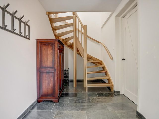 Lapjeskat 2, Kapelle