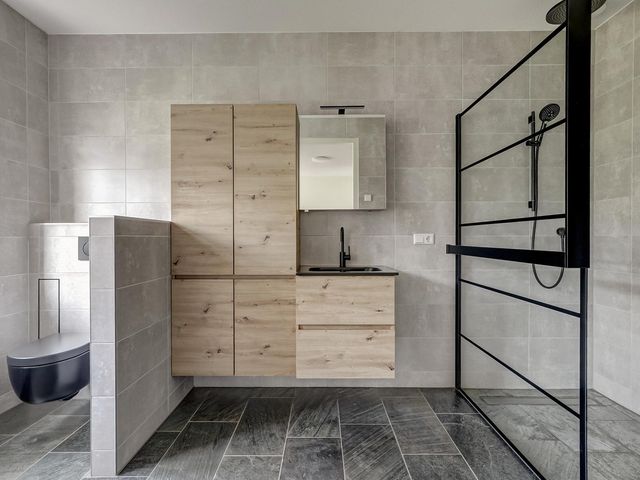 Lapjeskat 2, Kapelle