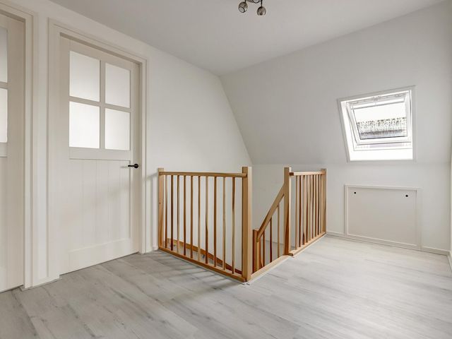 Lapjeskat 2, Kapelle