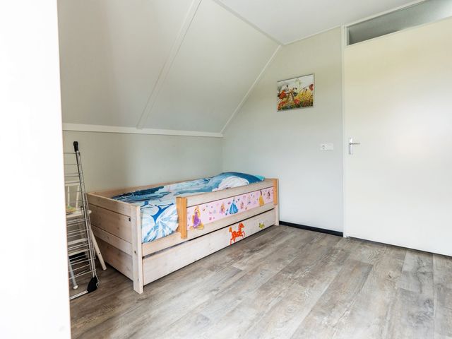 De Duinen 413, Ouddorp
