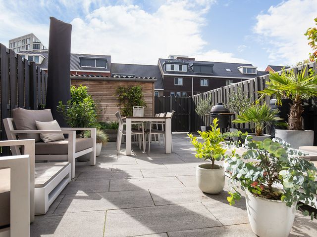 Kalorama 128, Hoofddorp