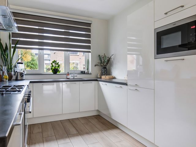 Kalorama 128, Hoofddorp