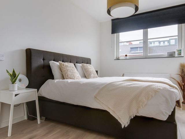 Kalorama 128, Hoofddorp