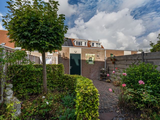 De Grote Weid 44, Uitgeest