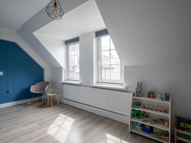 Bandholm 87, Hoofddorp