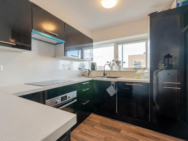 Strevelsweg 861, Rotterdam