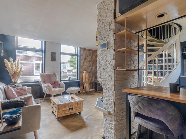 Groote Lindtstraat 35, Rotterdam