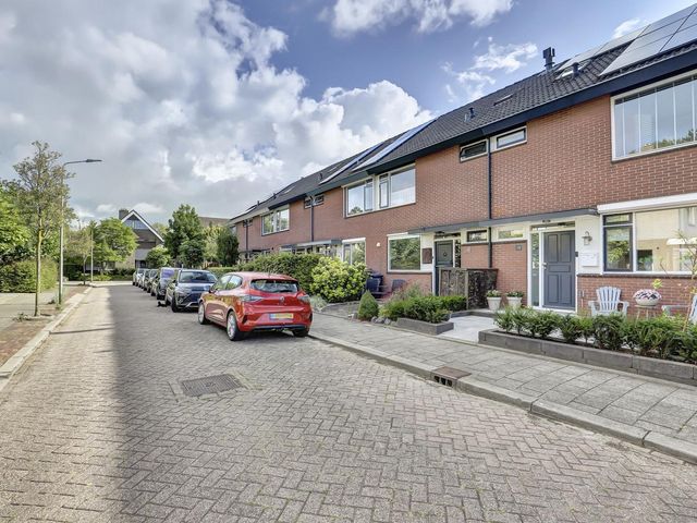 Pelikaan 19, Ridderkerk