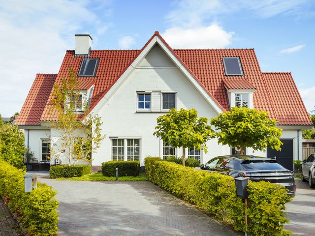 De Loonwerker 10A, Leende