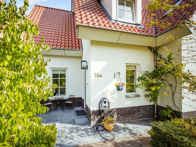 De Loonwerker 10A, Leende