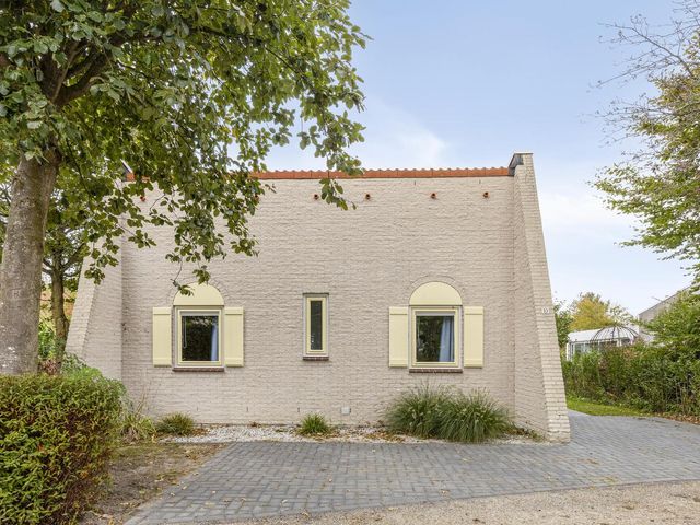 Unio 33, Brouwershaven