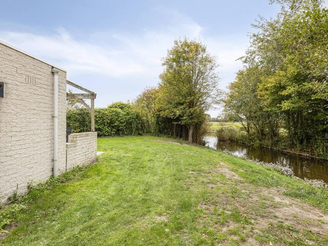 Unio 33, Brouwershaven