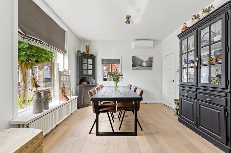 Oranjestraat 2