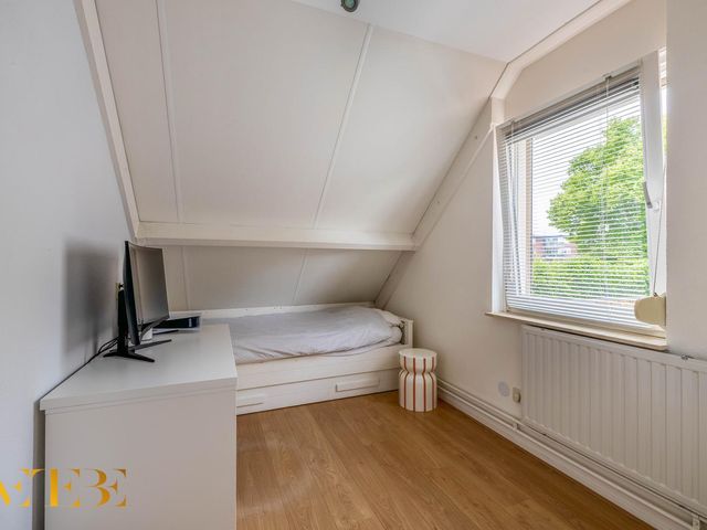 Meidoornlaan 6, Tegelen