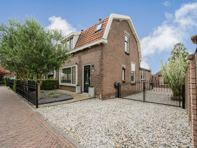 Dorpsdijk 200, Rhoon