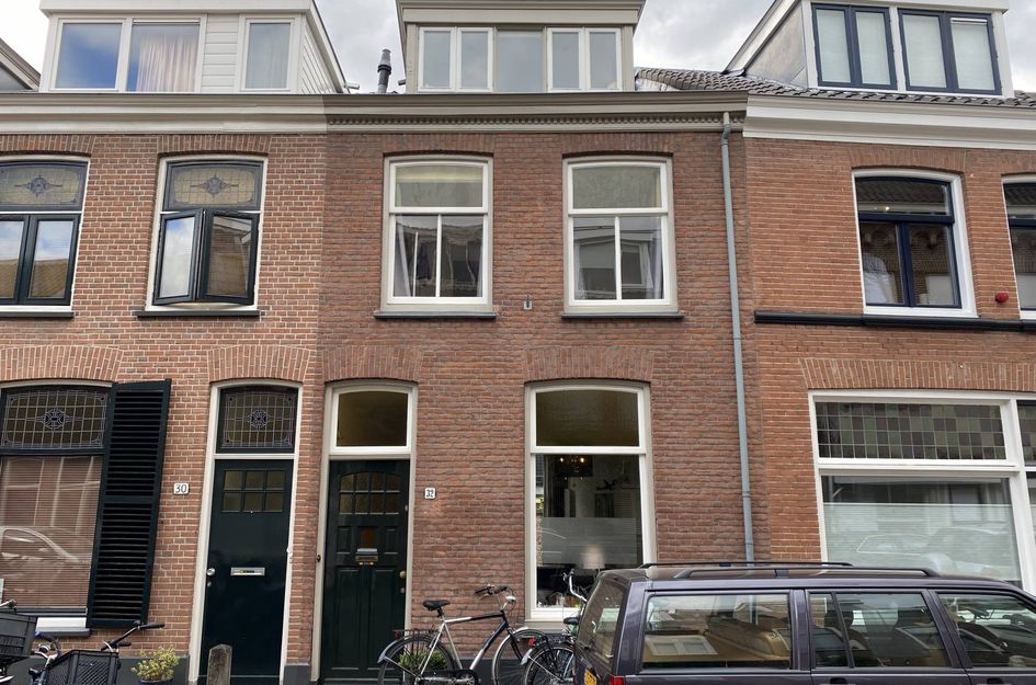 Steenstraat 32