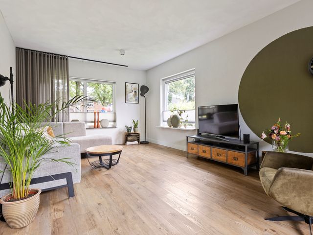 Sjallemastraat 16, Opende