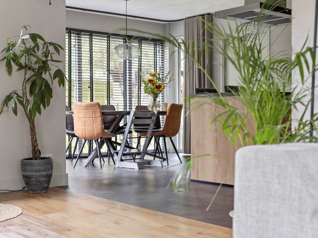 Sjallemastraat 16, Opende