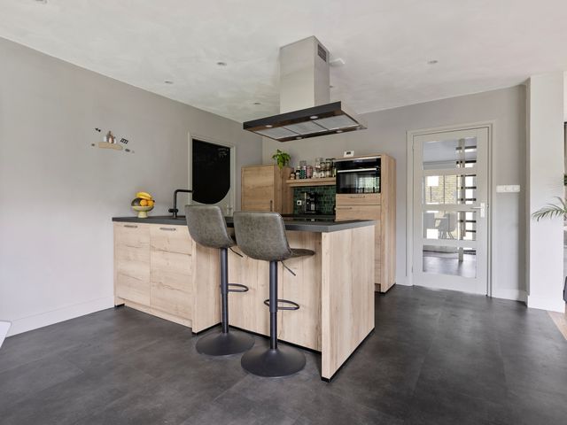 Sjallemastraat 16, Opende