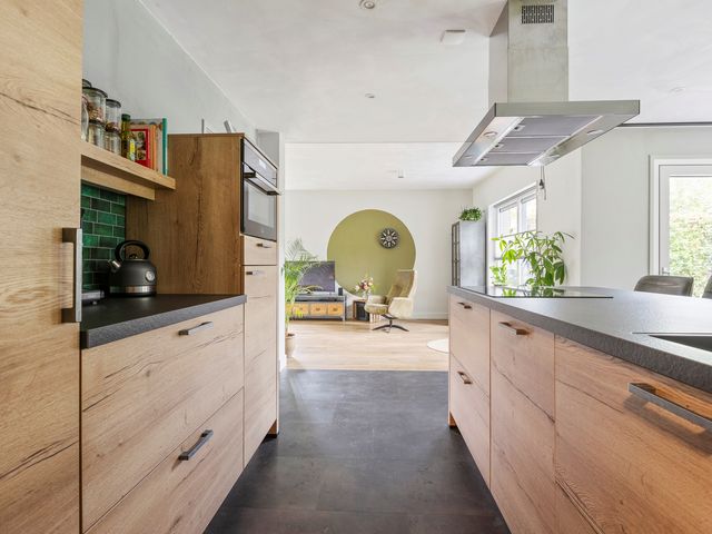 Sjallemastraat 16, Opende