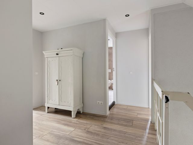 Sjallemastraat 16, Opende