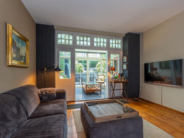 Houbeneindstraat 12, Munstergeleen