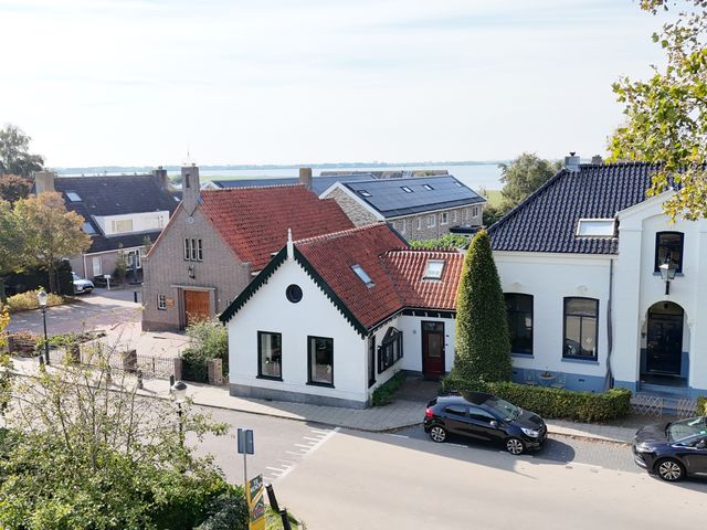 Herenweg 127, Rijnsaterwoude