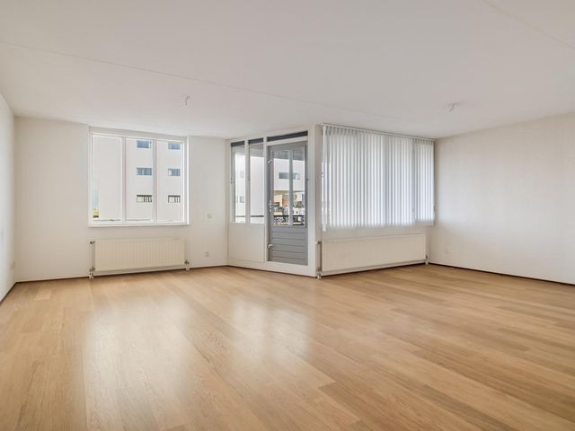 Stadhuisplein 71, Terneuzen