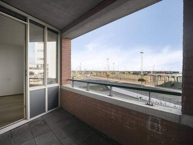 Stadhuisplein 71, Terneuzen