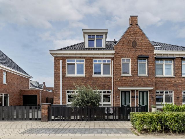 Zilvervloot 18, Rhoon