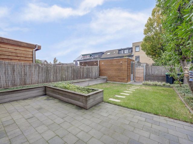 Leeuwenburg 40, Barendrecht
