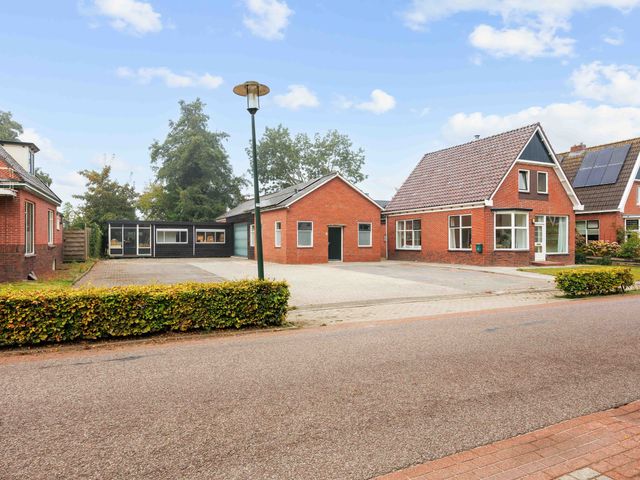 Hoofdweg 72, Boerakker