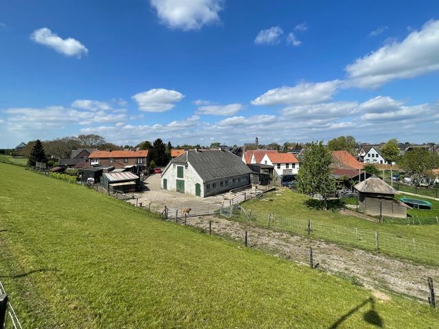 Waalbandijk , Ochten