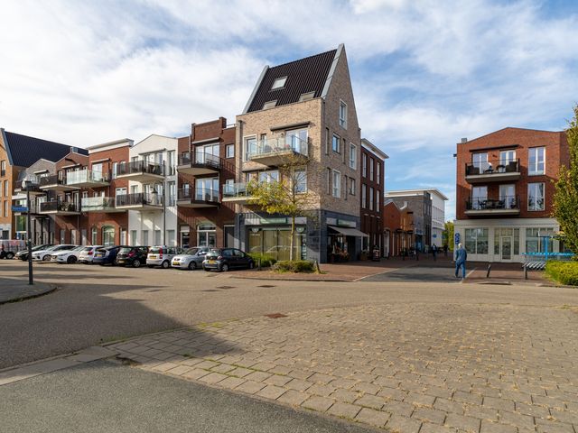 Nieuwe Es 57, Sleeuwijk