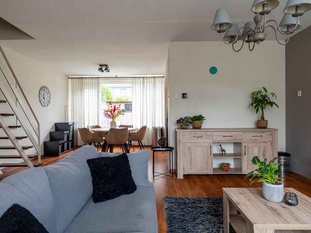 Elzenstraat 52, Brakel