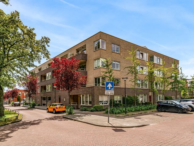 Potgieterlaan 8E, Leiden
