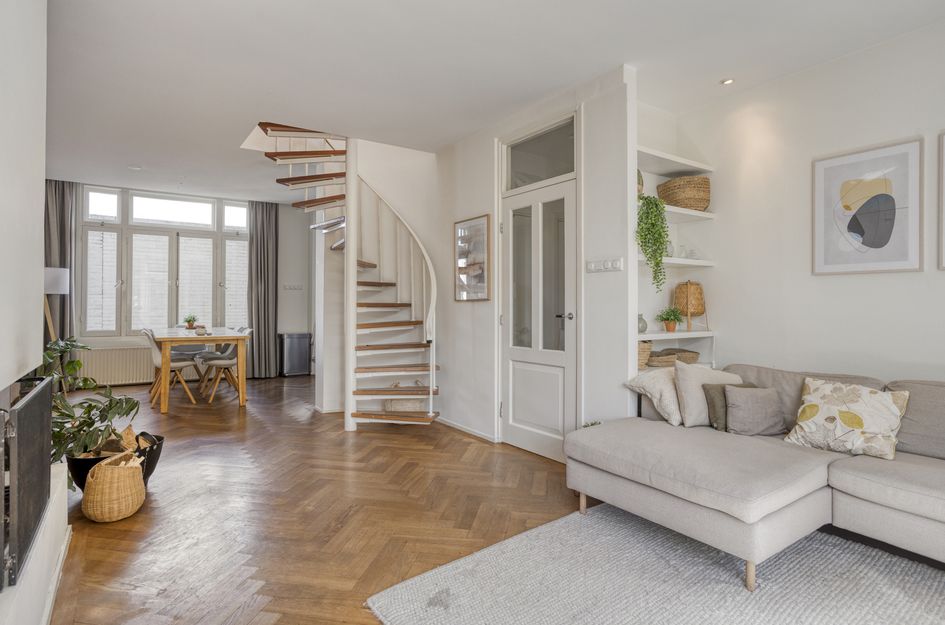 Linnaeusstraat 19III