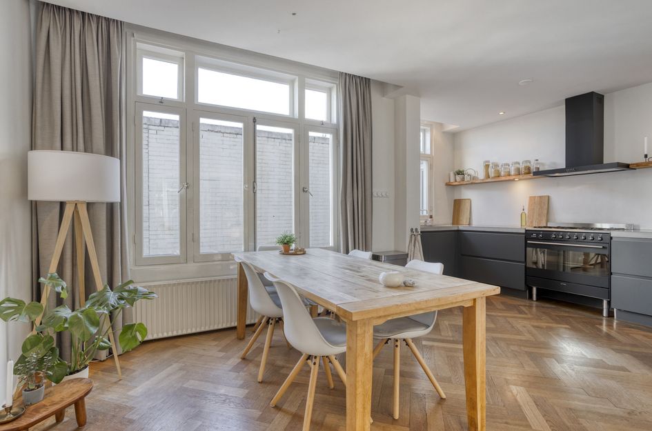 Linnaeusstraat 19III