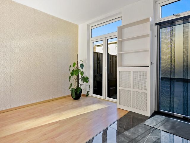 Spakenburgsestraat 34, 'S-Gravenhage