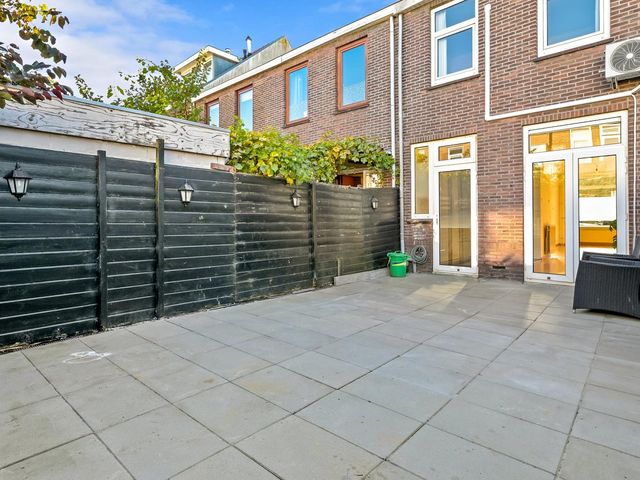 Spakenburgsestraat 34, 'S-Gravenhage