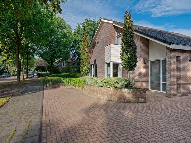 Kolfbaan 47, Burgum